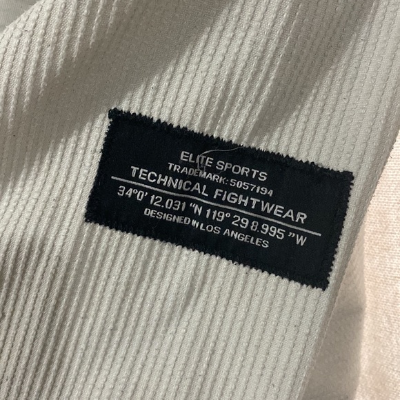 Men’s Elite BJJ Gi A4 w/Pants - Picture 3 of 5